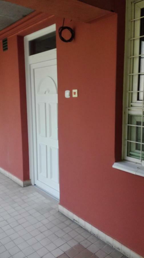 Baross Apartman Kaposvar Exterior photo